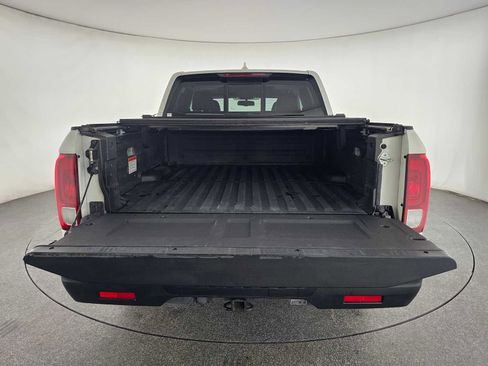 Used 2019 Honda Ridgeline RTL-T image 14