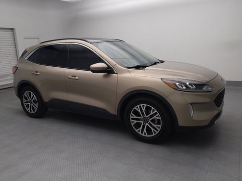 Used 2021 Ford Escape SEL w/ Technology Package image 11