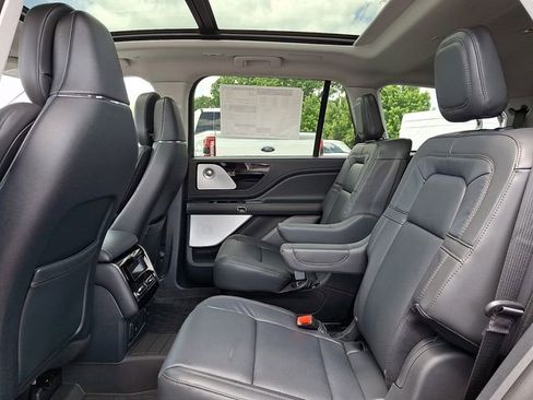 New 2026 Lincoln Aviator Reserve AWD/4WD image 5