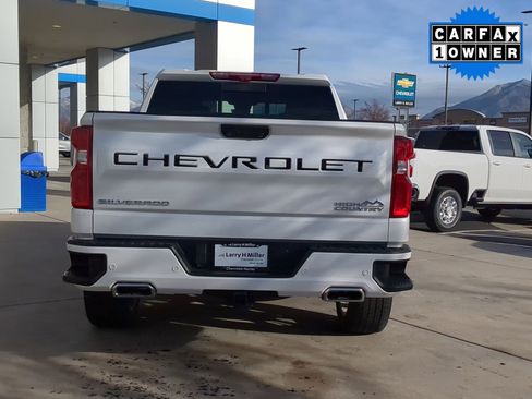 Used 2023 Chevrolet Silverado 1500 High Country w/ Technology Package image 5