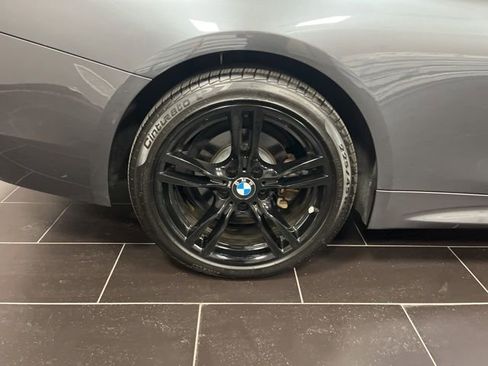 Used 2018 BMW 430i xDrive Convertible image 16