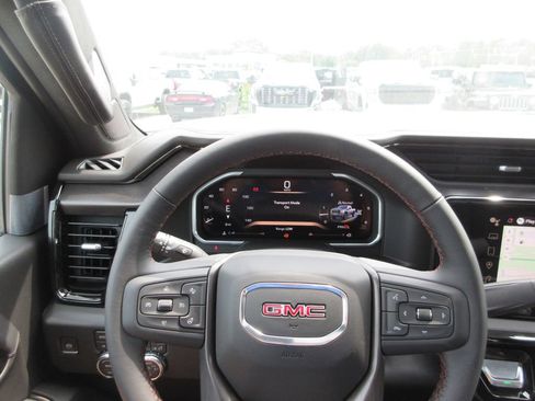 New 2026 GMC Sierra 2500 AT4X w/ AT4X AEV Edition AWD/4WD image 22