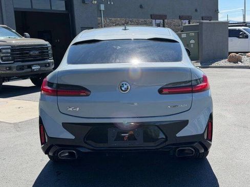 Used 2022 BMW X4 xDrive30i w/ M Sport Package 2 AWD/4WD image 5