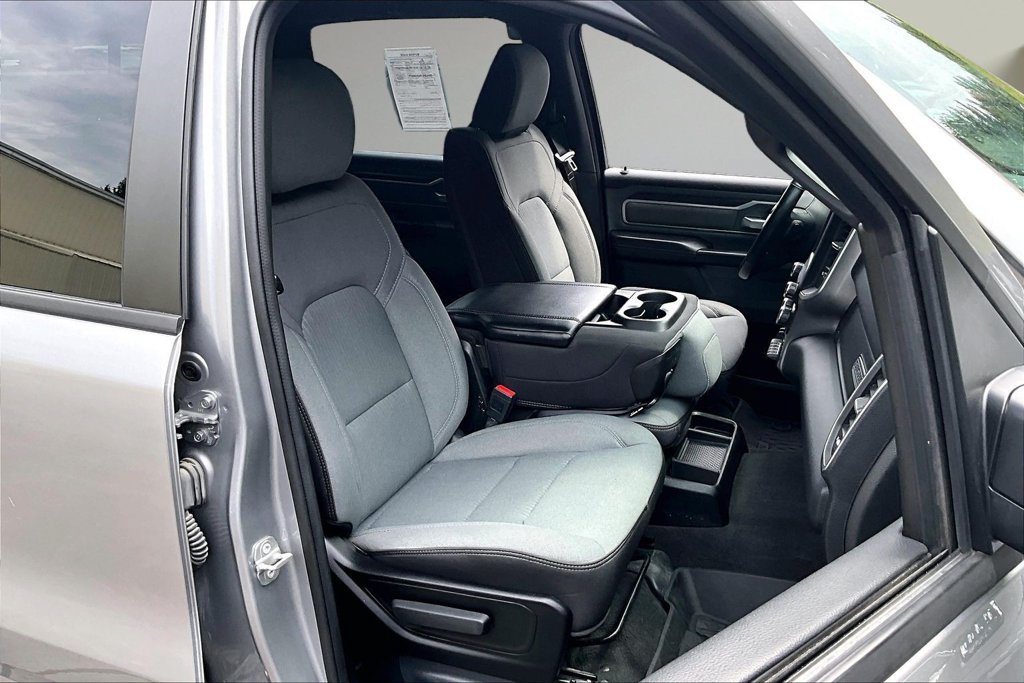 Used 2022 RAM 1500 Big Horn AWD/4WD image 28