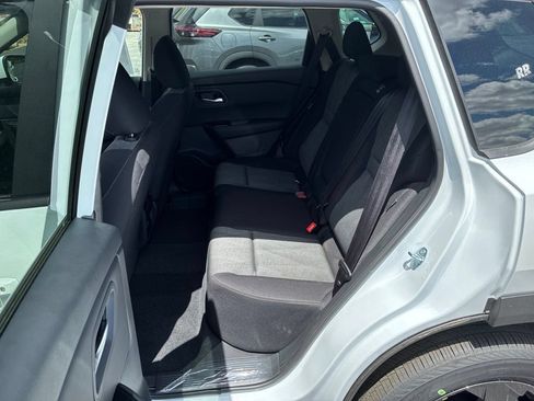 New 2026 Nissan Rogue SV w/ Cold Weather Package AWD/4WD image 14
