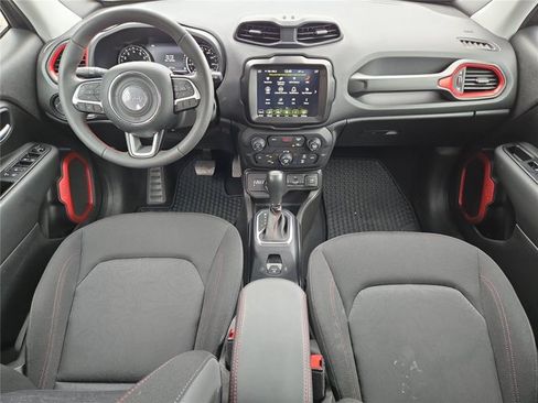 Used 2023 Jeep Renegade Trailhawk AWD/4WD image 33