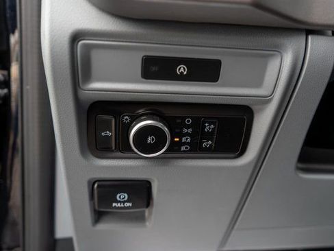 Used 2025 Ford F150 XLT w/ Equipment Group 301A Standard image 18