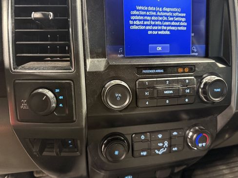 Used 2022 Ford F250 XLT w/ XLT Value Package AWD/4WD image 11