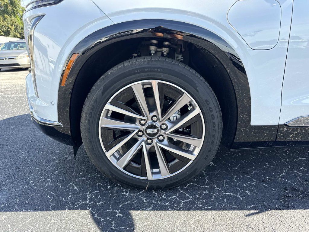 New 2027 Cadillac Vistiq Sport AWD/4WD image 10