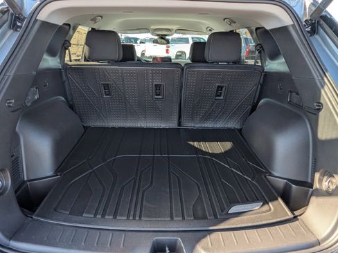 New 2025 Chevrolet Blazer LT w/ Convenience Package image 4