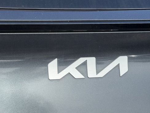 Used 2023 Kia Sportage EX FWD image 22