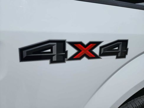Used 2016 Ford F150 XL w/ XL Power Equipment Group AWD/4WD image 14