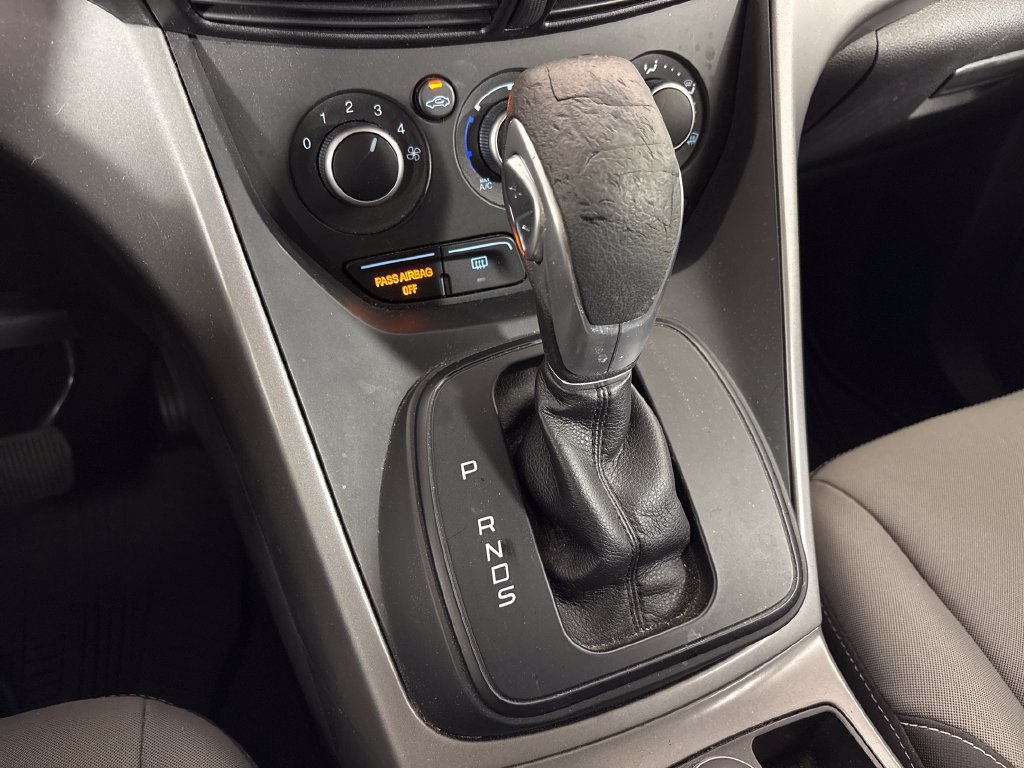 Used 2015 Ford Escape SE FWD image 30