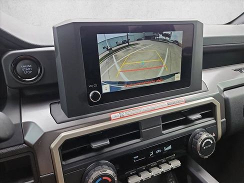 Used 2025 Toyota Tacoma SR5 AWD/4WD image 14