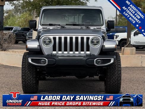 Used 2020 Jeep Wrangler Unlimited Sahara w/ LED Lighting Group AWD/4WD image 2