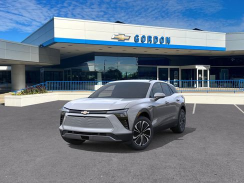 Used 2026 Chevrolet Blazer EV LT image 8