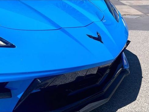 Used 2023 Chevrolet Corvette Stingray Preferred Cpe w/ Z51 Performance Package RWD image 27