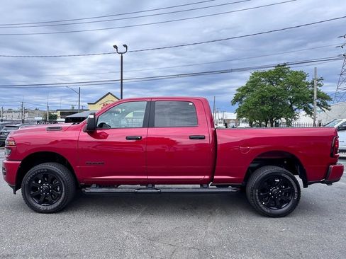 Used 2026 RAM 2500 Big Horn AWD/4WD image 4