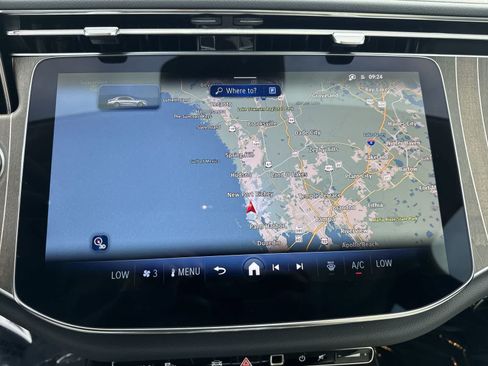 Used 2026 Mercedes-Benz E 350 Sedan image 27
