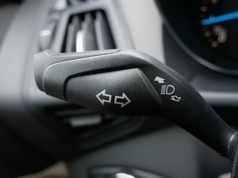 Used 2013 Ford Escape SE FWD image 19