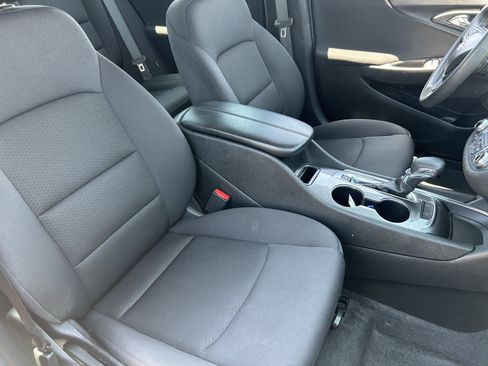 Certified 2024 Chevrolet Malibu LT FWD image 10