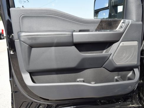 New 2025 Ford F350 Lariat w/ Lariat Ultimate Package image 19