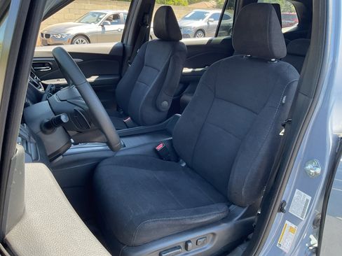 Used 2022 Honda Pilot Sport image 19