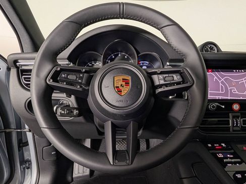New 2026 Porsche Macan AWD/4WD image 35