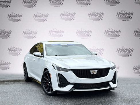 Used 2022 Cadillac CT5 Sport image 2