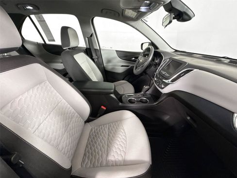 Used 2020 Chevrolet Equinox LS FWD image 39