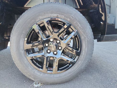 New 2026 Chevrolet Silverado 1500 RST AWD/4WD image 9