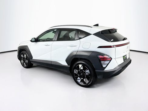 Used 2025 Hyundai Kona SEL FWD image 5
