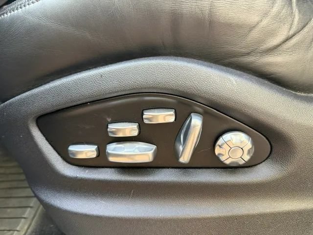 Used 2020 Porsche Cayenne AWD/4WD image 22