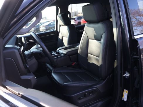 Certified 2024 GMC Sierra 1500 SLT image 28