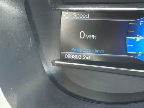 Used 2019 Ford Explorer XLT w/ Equipment Group 201A AWD/4WD image 26