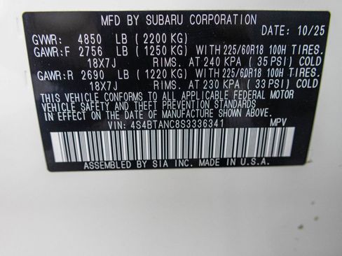 Used 2025 Subaru Outback Limited AWD/4WD image 56
