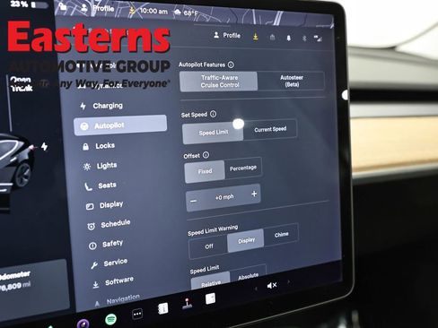 Used 2018 Tesla Model 3 Long Range image 17