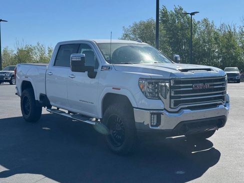 Used 2020 GMC Sierra 2500 SLT w/ Driver Alert Package I AWD/4WD image 9