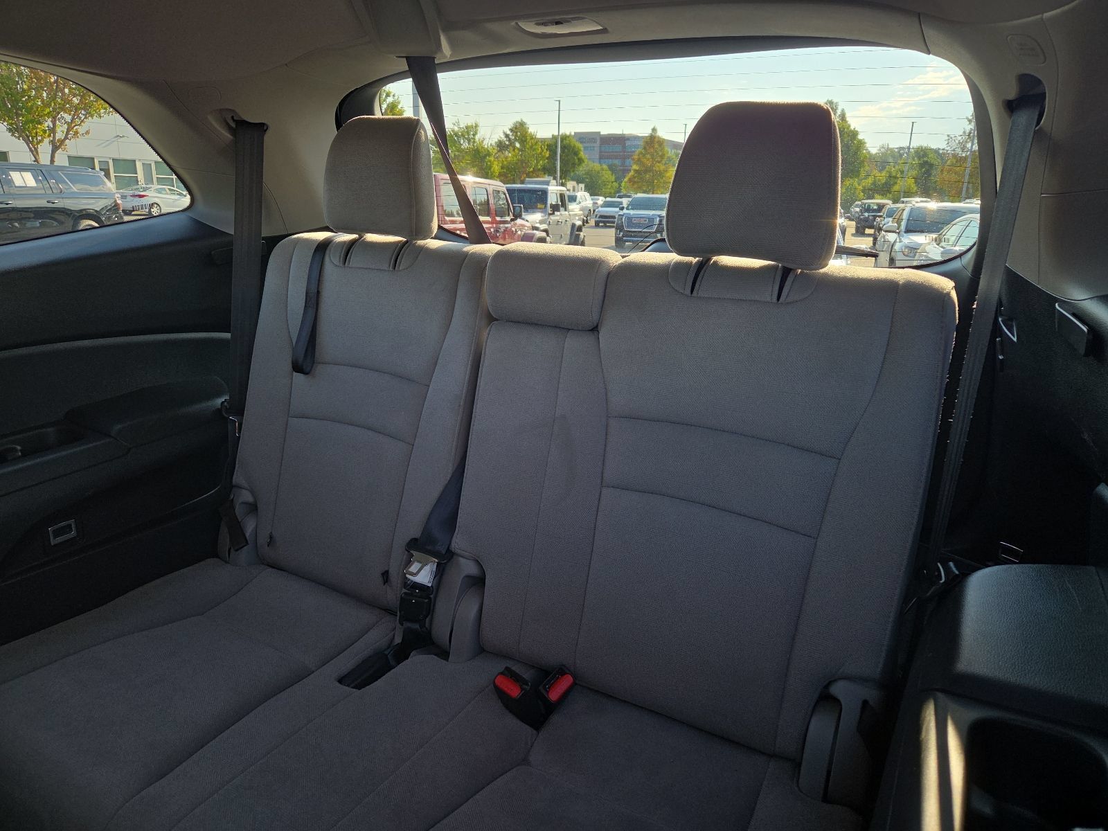 Used 2019 Honda Pilot EX image 11