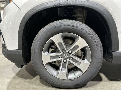 New 2025 Honda Pilot TrailSport image 18