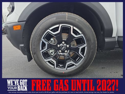 New 2025 Ford Bronco Sport Outer Banks w/ Outer Banks Tech Package+ AWD/4WD image 28
