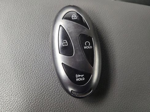 Used 2024 Hyundai Elantra SEL FWD image 32