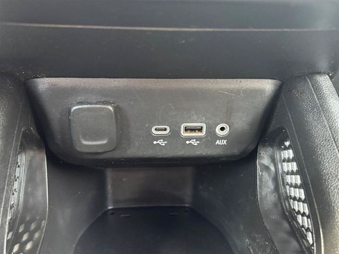 Used 2021 Chevrolet TrailBlazer LT FWD image 15
