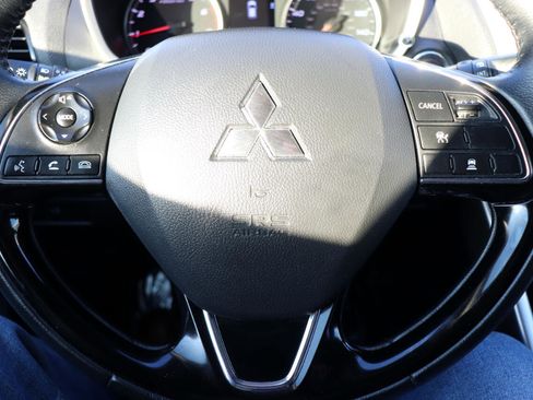 Used 2025 Mitsubishi Eclipse Cross SE image 21