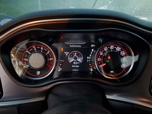 Certified 2022 Dodge Challenger GT image 29