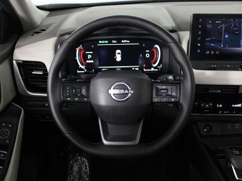 Certified 2025 Nissan Rogue SL image 21