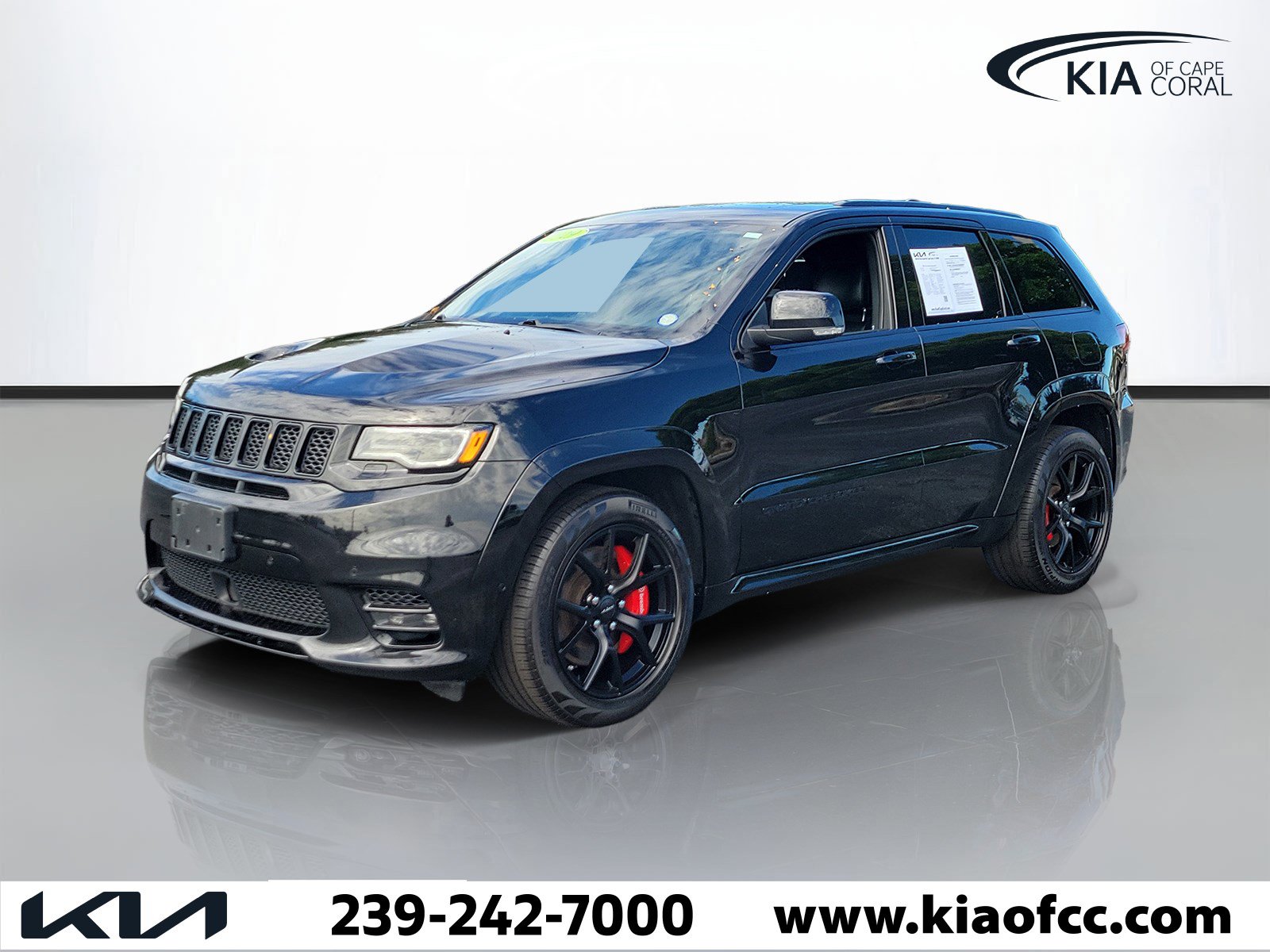 Used 2019 Jeep Grand Cherokee SRT AWD/4WD image 3
