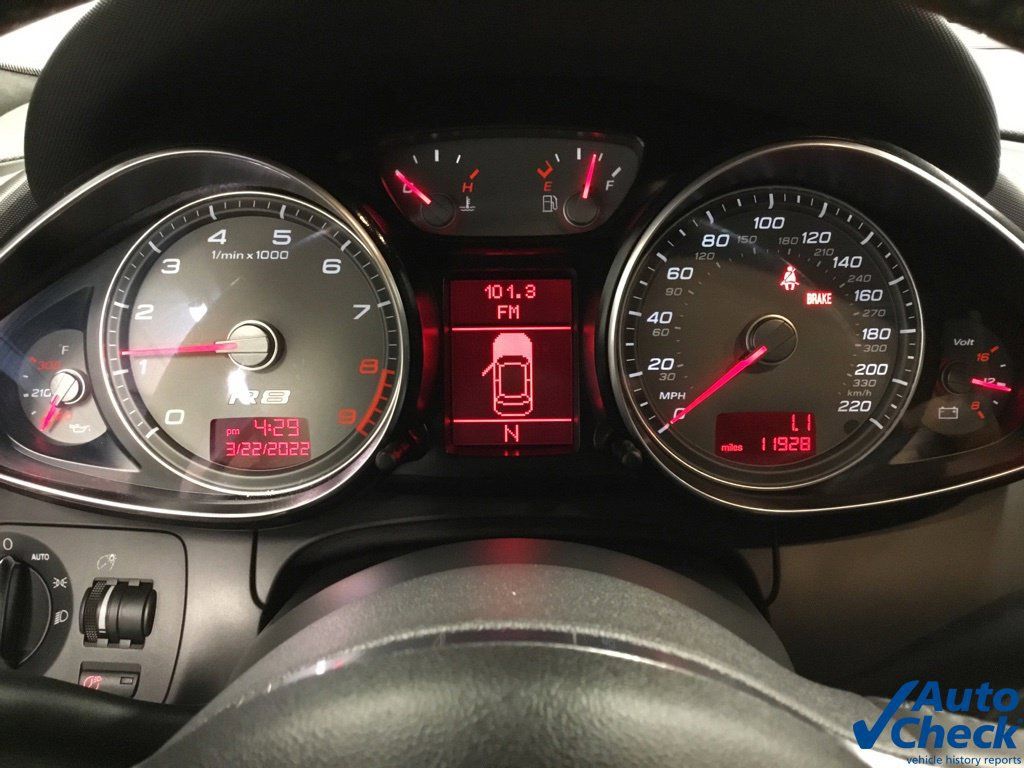 Used 2008 Audi R8 V8 AWD/4WD image 32
