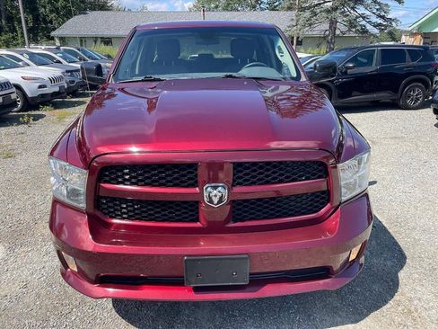 Used 2018 RAM 1500 Express w/ Express Value Package AWD/4WD image 2