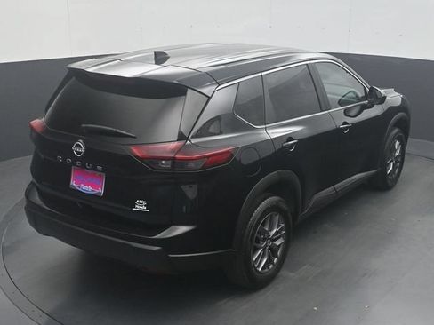 Used 2026 Nissan Rogue SV FWD image 24
